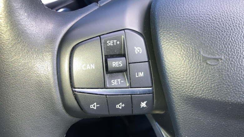 Ford Focus 1.0 EcoBoost 125 Titanium 5dr Auto Petrol Hatchback